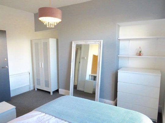 23 Furzehill Road - Photo 1