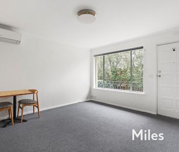 4/2 Kandanga Grove, Bulleen - Photo 1