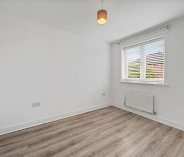 Acacia Grove, Runcorn - Photo 2