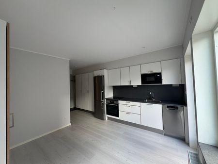 Hejaregatan 11 A – 2 rok (1002) - Photo 2