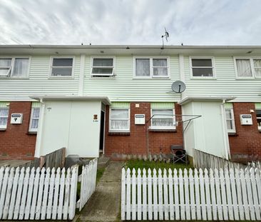 6/48a Merton Street, Trentham - Photo 2