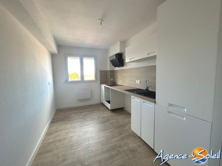 Location Appartement 3 pièces 69m² PERPIGNAN 66000 - Photo 3