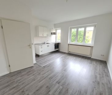 Mit offener Küche und exklusivem Bad - jetzt wohlfühlen! - Foto 4