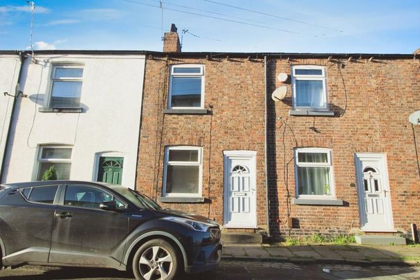 2 bedroom terraced house to rent - Photo 1