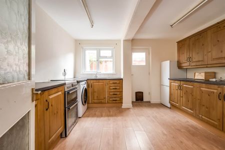 102 Melrose Street, BELFAST, BT9 7DQ - Photo 5
