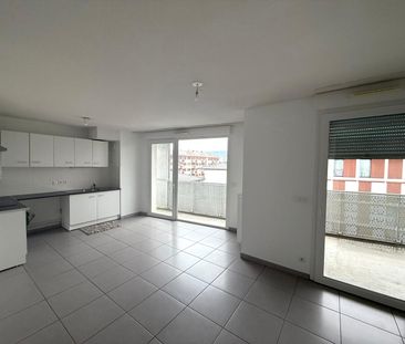 Location Appartement 3 pièces 57m² - Photo 3