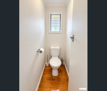 Comfortable & Convenient Living in the Heart of Fawkner! - Photo 3