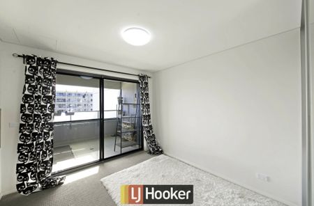 Modern Living in Prime Harrison Location - Photo 4