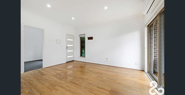 Modern 2-Bedroom Unit in Prime Reservoir Location - Photo 1