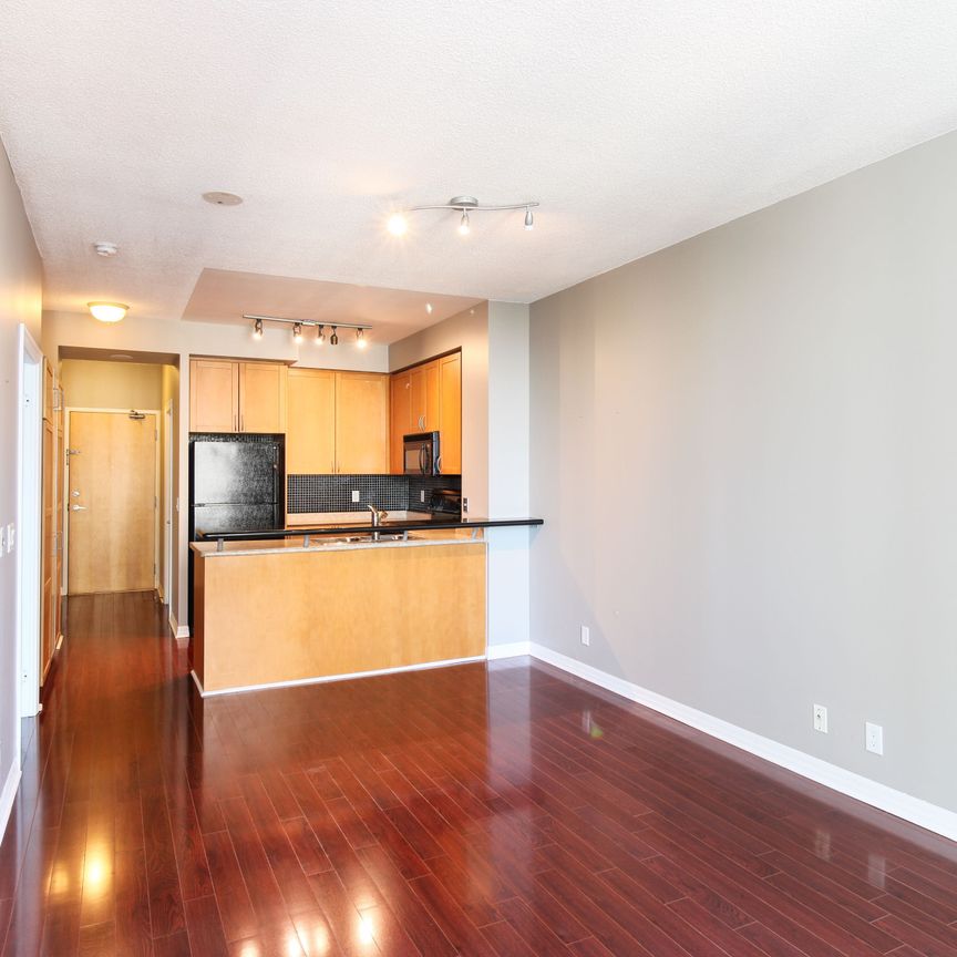 For Lease - 3939 Duke Of York Boulevard Unit# 2208, Mississauga, Ontario - Photo 1