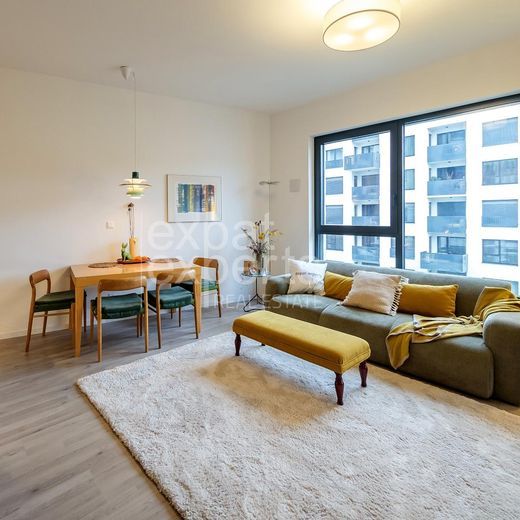 Štýlový 3i byt 70 m2, s lodžiou, KESSELBAUER, IBA NA KRÁTKODOBÝ PRENÁJOM - Photo 1