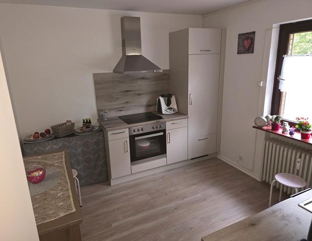 Traumhafte Wohnung mit Blick über den Möllner Schulsee: 2-Zimmer Wohnung mit Balkon zu vermieten - Photo 1