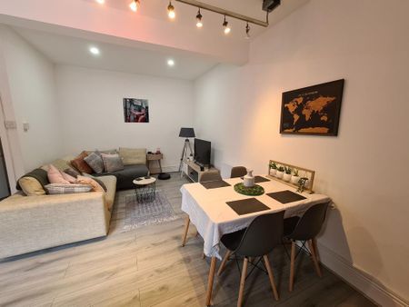 1 bedroom flat to rent - Photo 2