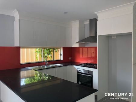 Well Presented Modern 2 Bedrooms Granny Flat - Photo 3