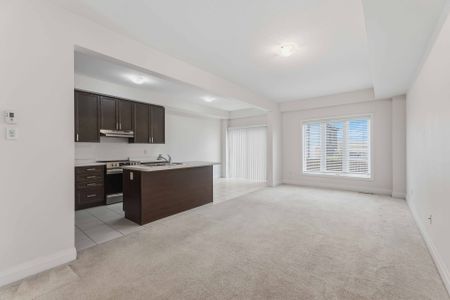 For Lease - 6679 Cropp Street, Niagara Falls, Ontario - Photo 3