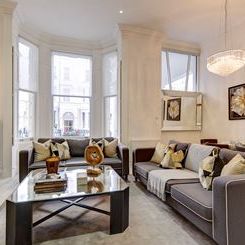 Four bedroom flat, Somerset court, Lexham Gardens, London W8 - Photo 1