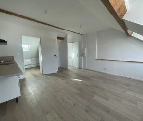 Location Appartement 1 pièces 16 m2 à Saint-Quentin - Photo 1