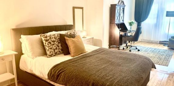 5 1/2 - Montréal - 2 700 $/mois - Photo 2