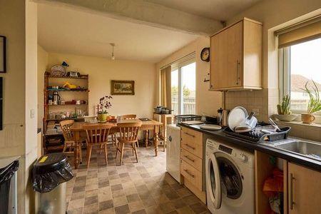 Oxford Hill, Witney, OX28 - Photo 3