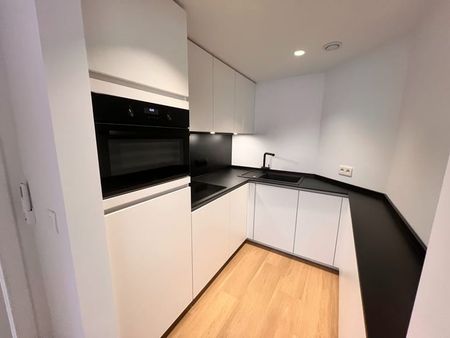 Appartement te huur - Foto 5