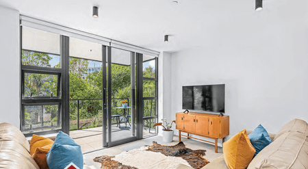 Apartment living in Kingsland - Photo 5