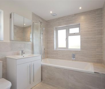 4 bedroom detached house to rent - Photo 6