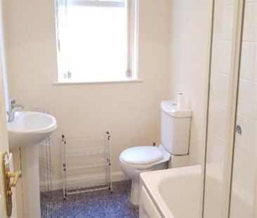 Apt 6 99, 101 Eglantine Avenue, Belfast, BT9 6RW - Photo 5