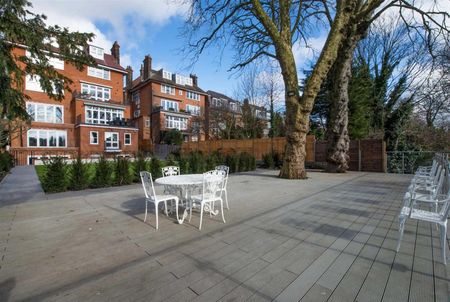 Lyndhurst Road, Hampstead NW3 - Photo 3