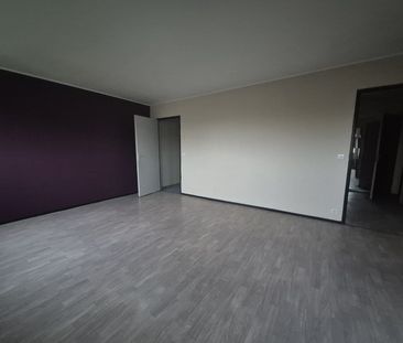 Location Appartement 2 pièces 54m² LENS 62300 - Photo 4