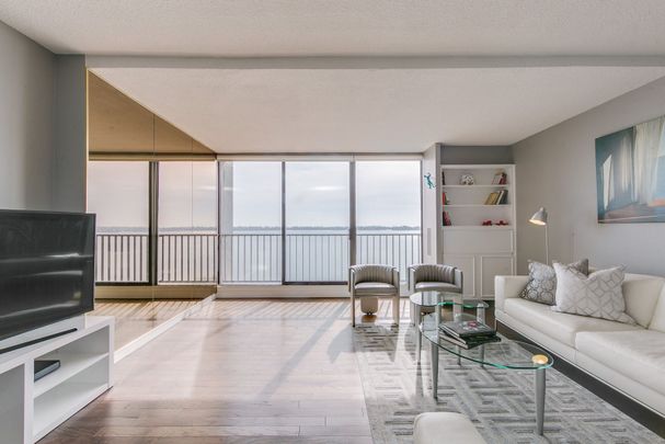 For Lease - 33 Harbour Square Unit# 1001, Toronto, Ontario - Photo 1