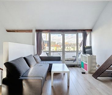 Appt meublé (+-60m²) 1ch en mezzanine / Quartier Européen. - Photo 4