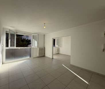 Location Appartement 4 pièces 63m² SETE 34200 - Photo 1