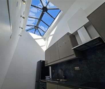Studio to rent - Photo 3