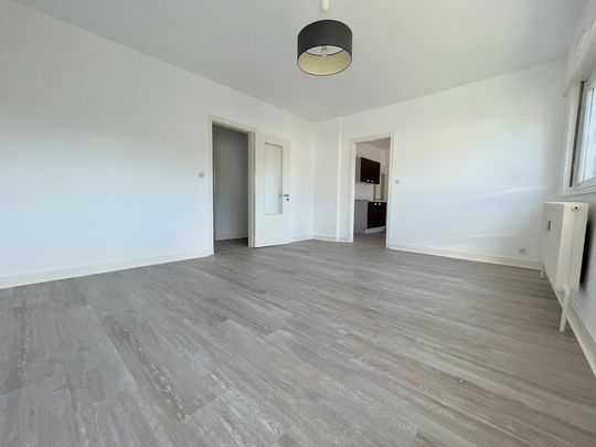 Location Appartement KEMBS LOECHLE 1 000 € CC - Photo 1