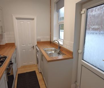 2 bedroom house - terraced to rent - Photo 4