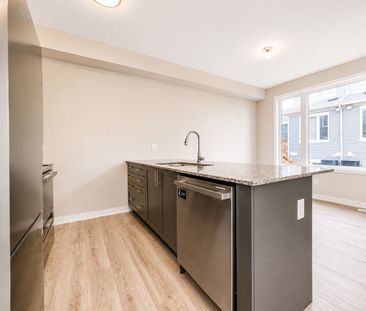 For Lease - 27 Pumice Place, Barrhaven, Ontario - Photo 5