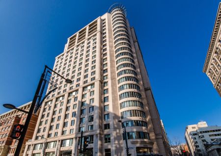 2000 Rue Drummond, Montréal (Ville-Marie), QC H3G - Photo 2