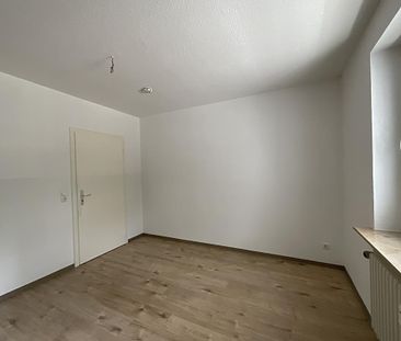 Ab sofort Bezugsfrei! 3-ZKB-Balkon-Wohnung im 2.OG in Oldenburg-Bürgerfelde - Foto 2