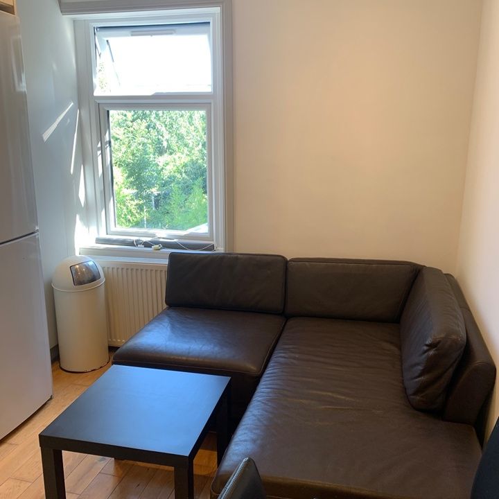 4 Bed Flat, Percy Road, E11 - Photo 1