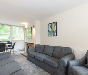 Horwood Close, Headington - Photo 1