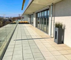 Luxuriös komplett möbliertes Penthouse mit Blick auf Schloss Schönbrunn und Hotelservice - Photo 3