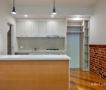 Architect-Designed Three-Level Townhouse with Direct Park Views - Photo 3