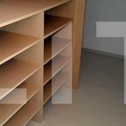 3 camere, 90 mp, imobil nou, mobilat modern, zona strazii Bibescu! - Photo 1