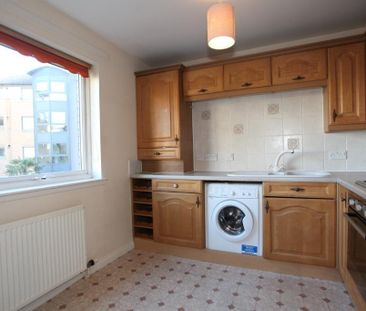 2 bedroom flat to rent - Photo 6