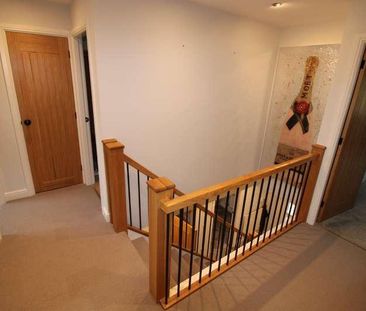 Oak Close, Swadlincote, Castle Gresley, DE11 - Photo 6