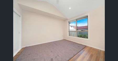 Cosy 1 Bedroom Granny Flat - Photo 2