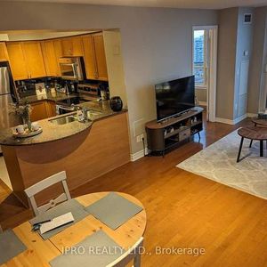 Burnhamthorpe/Living Arts Furnished 3Bdrm Corner Unit Great View - Photo 2