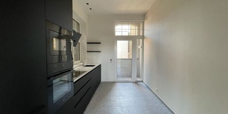 Appartement te huur in Sint-Amandsberg voor € 1.155 met 2 slaapkamers - Foto 5