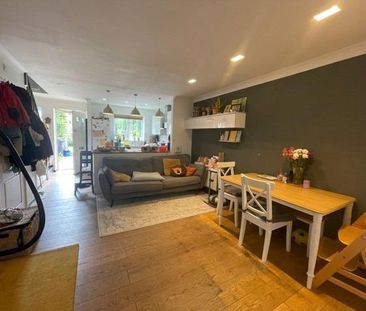 2 bedroom semi-detached house to rent - Photo 2