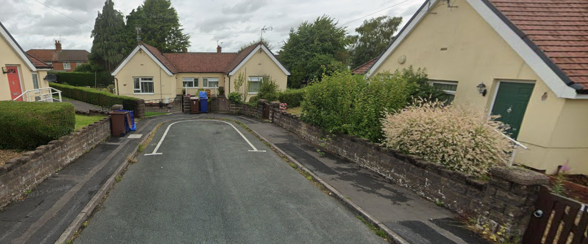 Manor Close, Uttoxeter, Staffordshire, ST14 7JW - Photo 1